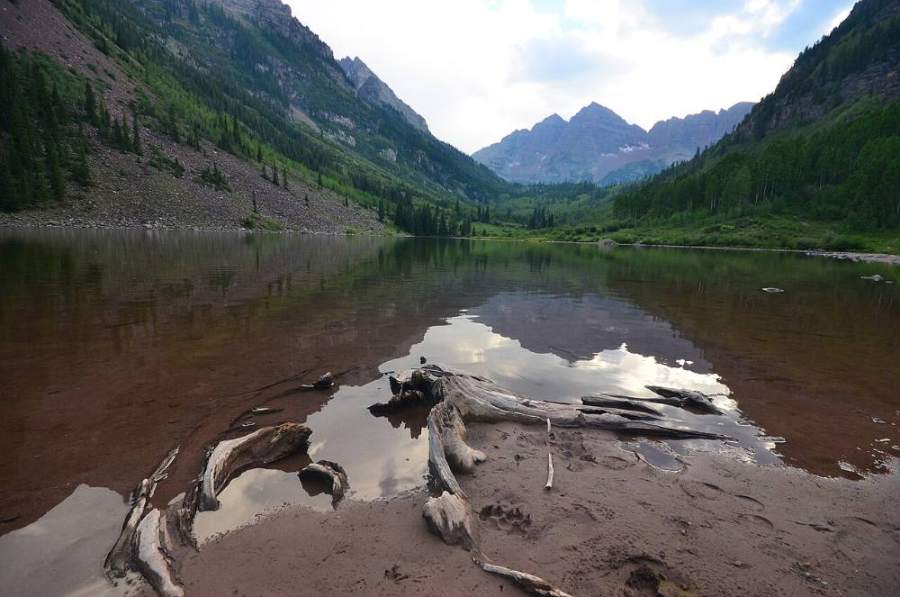 Maroon Lake below the Bells